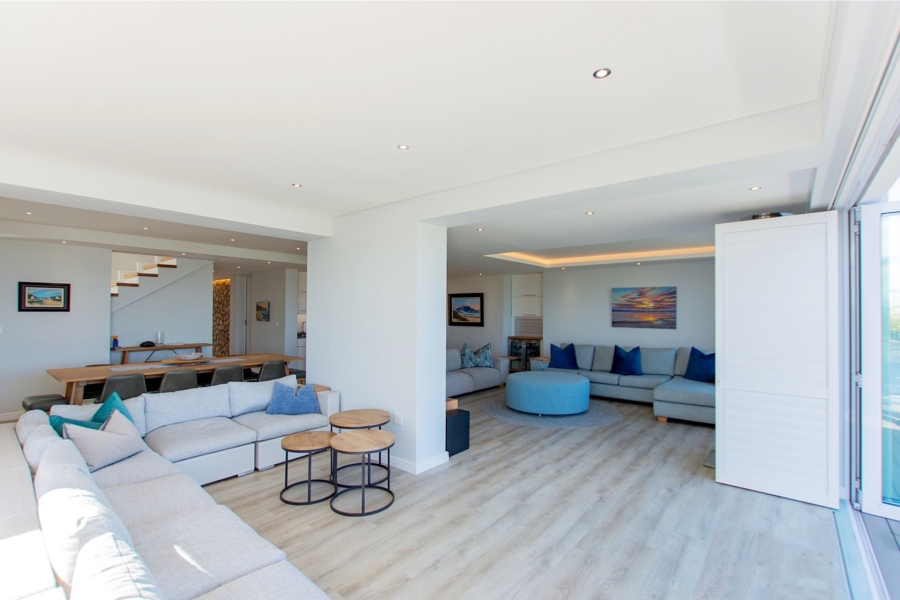 5 Bedroom Property for Sale in Calypso Beach Western Cape